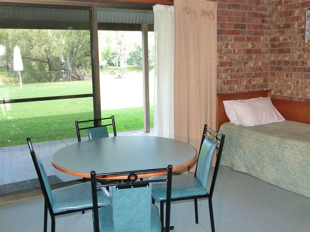Cadell On The Murray Motel Moama Ngoại thất bức ảnh