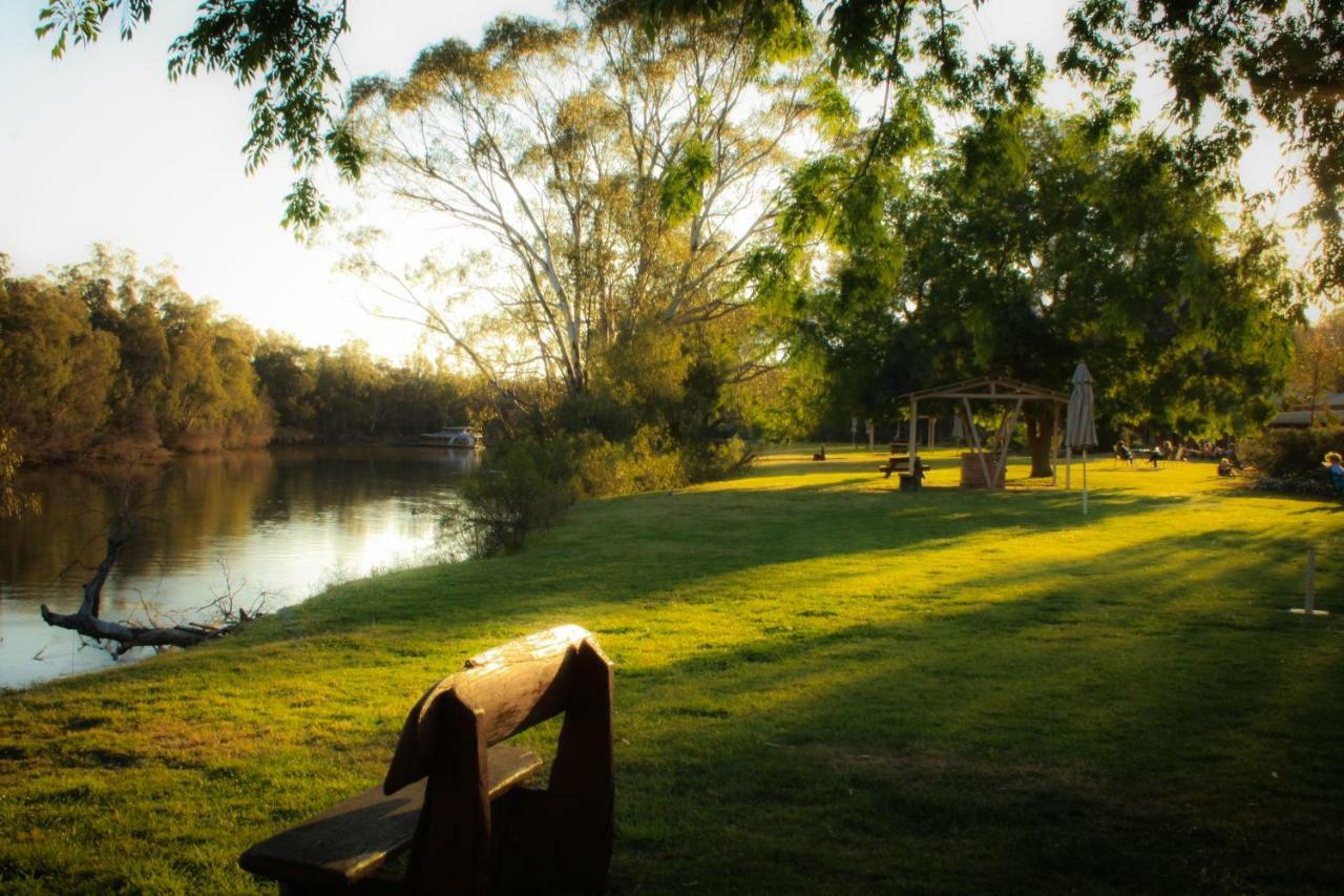 Cadell On The Murray Motel Moama Ngoại thất bức ảnh